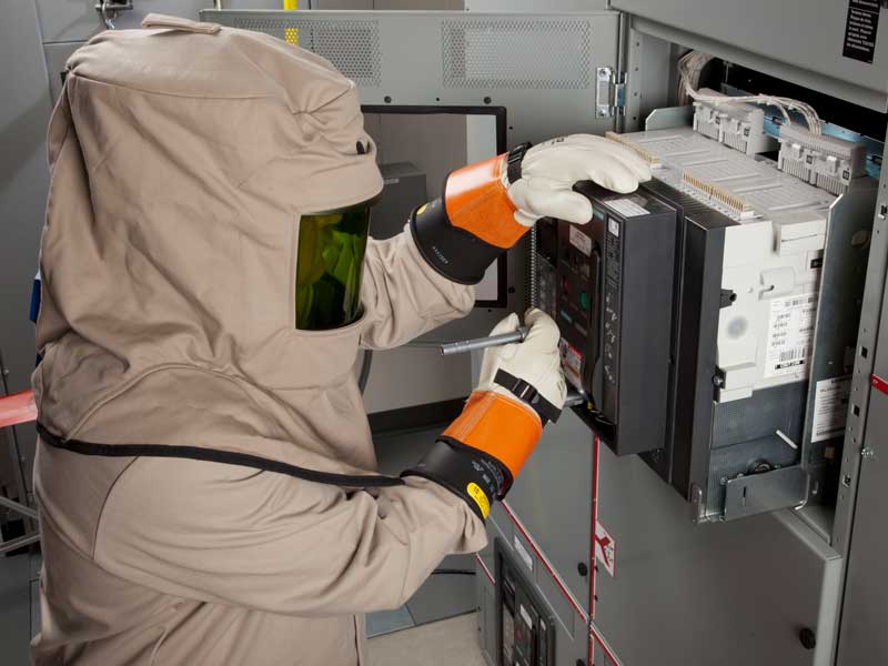 Circuit Breaker Upgrades and Replacements Image